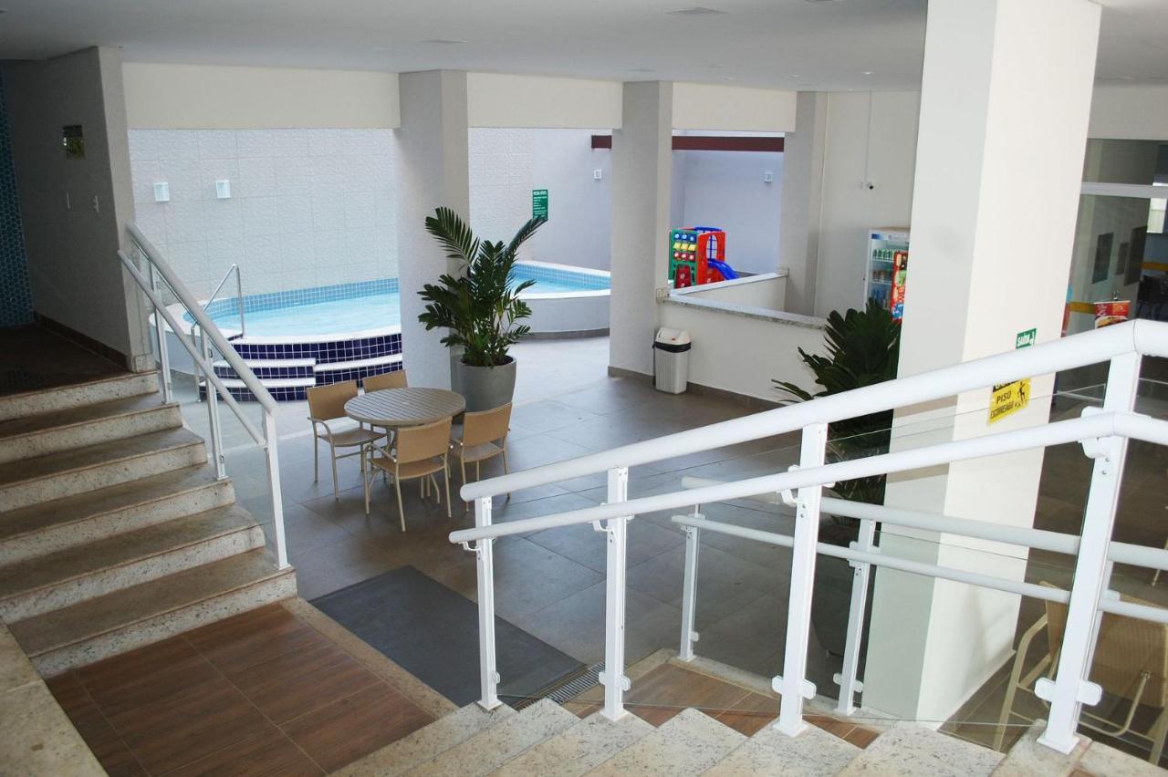 Everest Flat Service Caldas Novas Exterior photo
