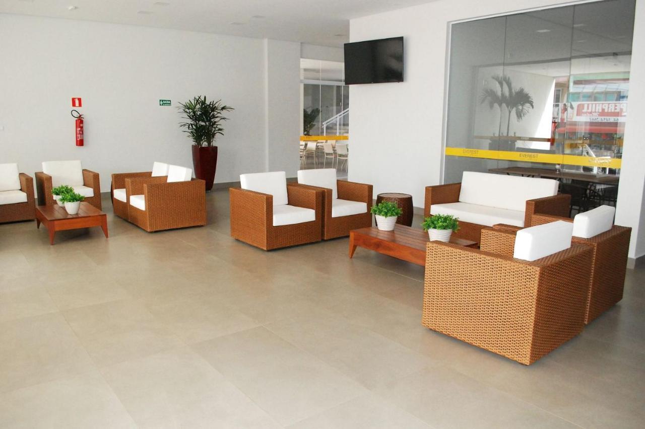 Everest Flat Service Caldas Novas Exterior photo